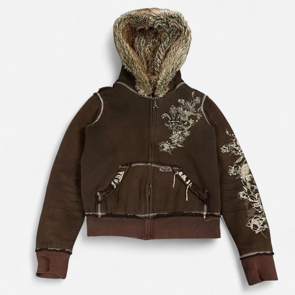Y2Kβ Miss Me Brown Embellished Tribal Grunge Fur Wolf Jaw hood zipup hoodie Sz S